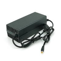 Зарядний пристрій для літієвих акумуляторів 48V,3A (Max.:58,4V/3A), штекер 5.5*2.5, з індикацією, BOX